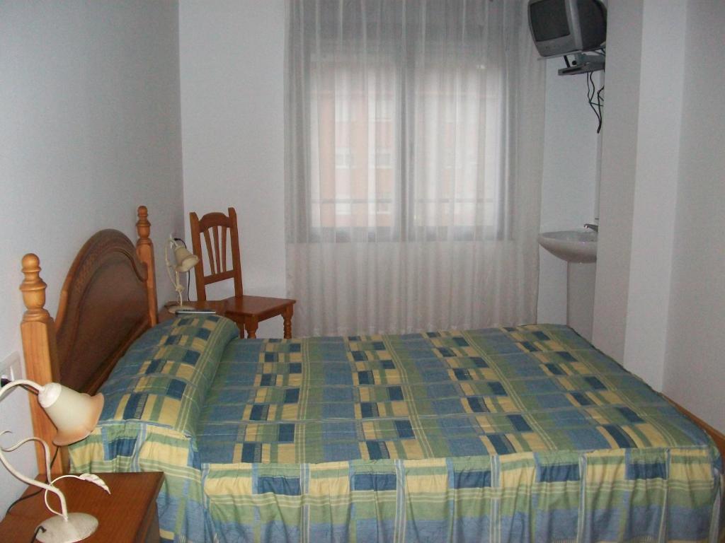 Pension Paseo Real Onís Exterior foto